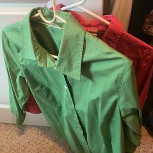 Bundle: 2 women’s button down shirts (Jcrew)